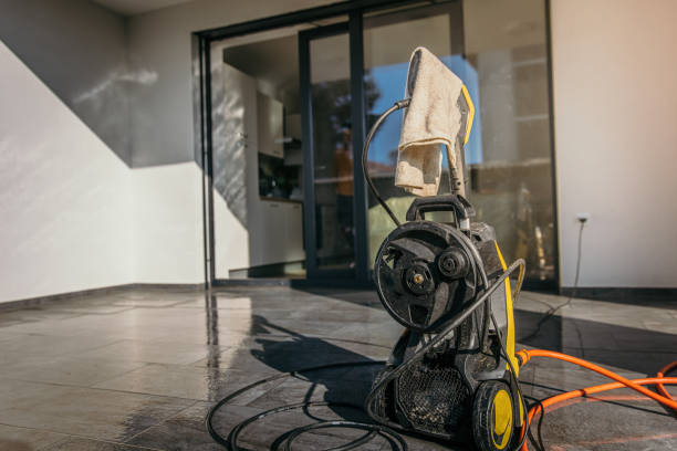 Best Driveway Pressure Washing  in Berwyn Heights, MD